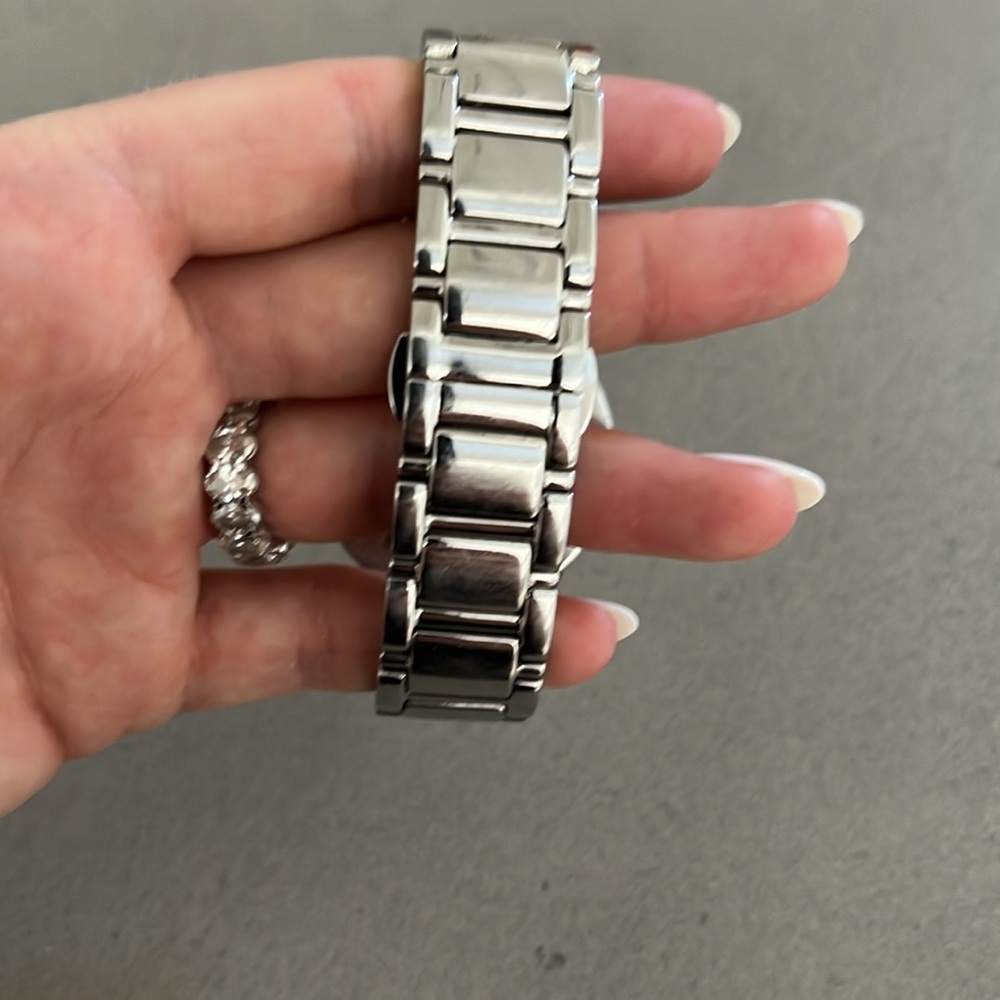 Kate Spade Watch - Picture 2 of 3